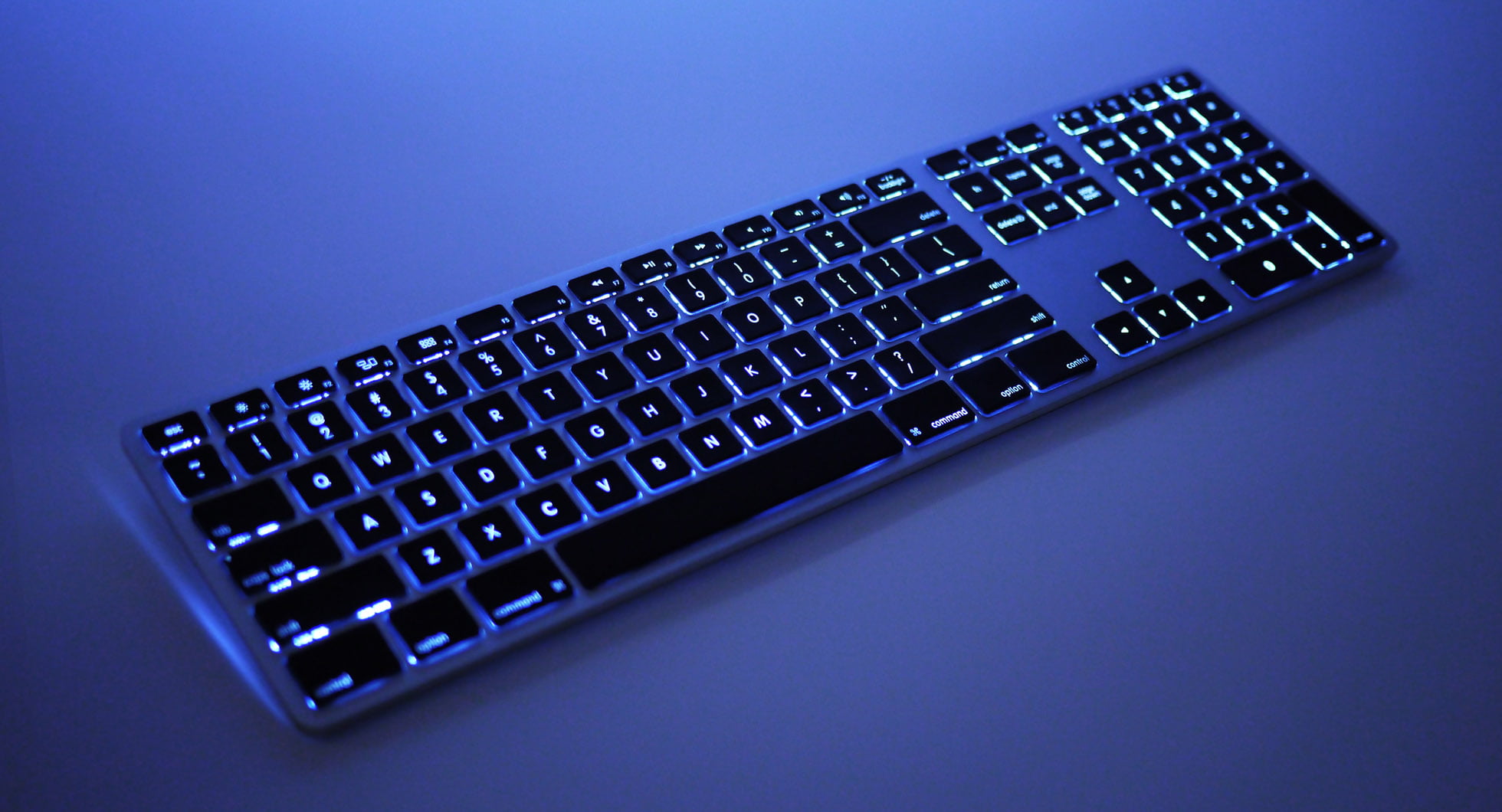 light up keyboard on mac